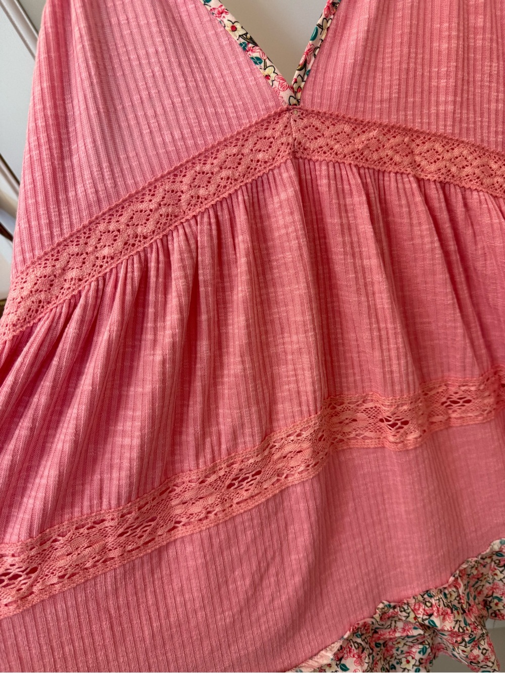 Pink Floral-Trim Sleeveless V-Neck Women’s Tank Top - Picture 6 of 6